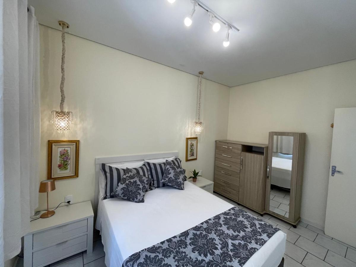 Apartamento Charmoso Apto De 2 Quartos A 100m Do Mar, Super Central *