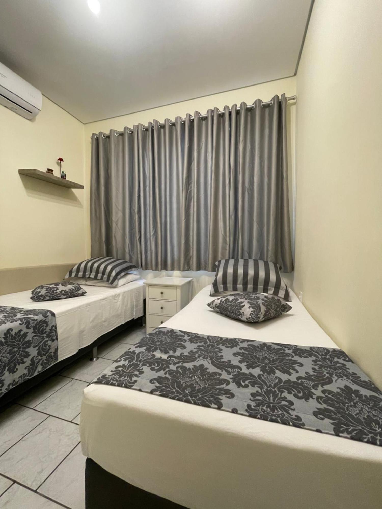 Apartamento Charmoso Apto De 2 Quartos A 100m Do Mar, Super Central